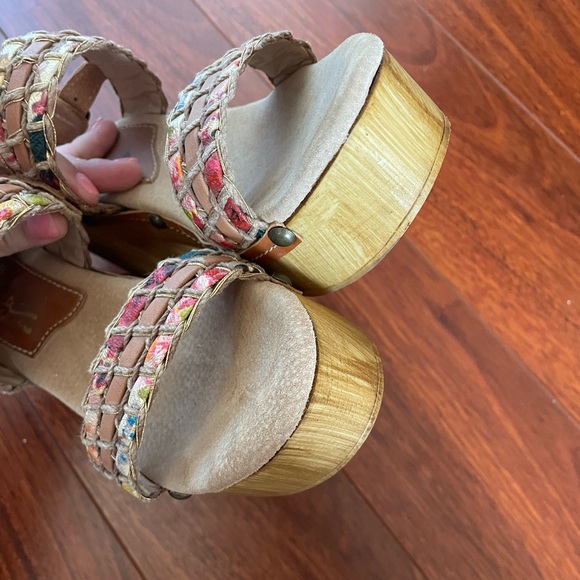 Designer Sbicca Vintage Collection Gwendolyn’s Retro Platform Strappy Size 39 - Picture 3 of 6